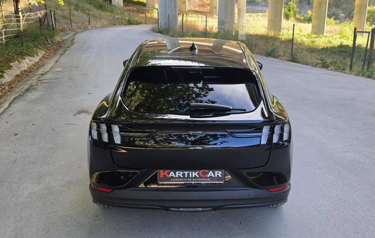 ford-mustang-2022-eletrico-0cc