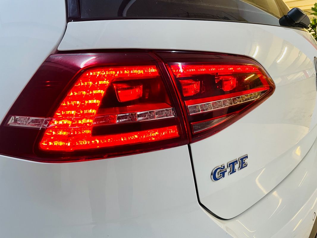volkswagen-golf-2015-hibrido-a-gasolina-1395cc