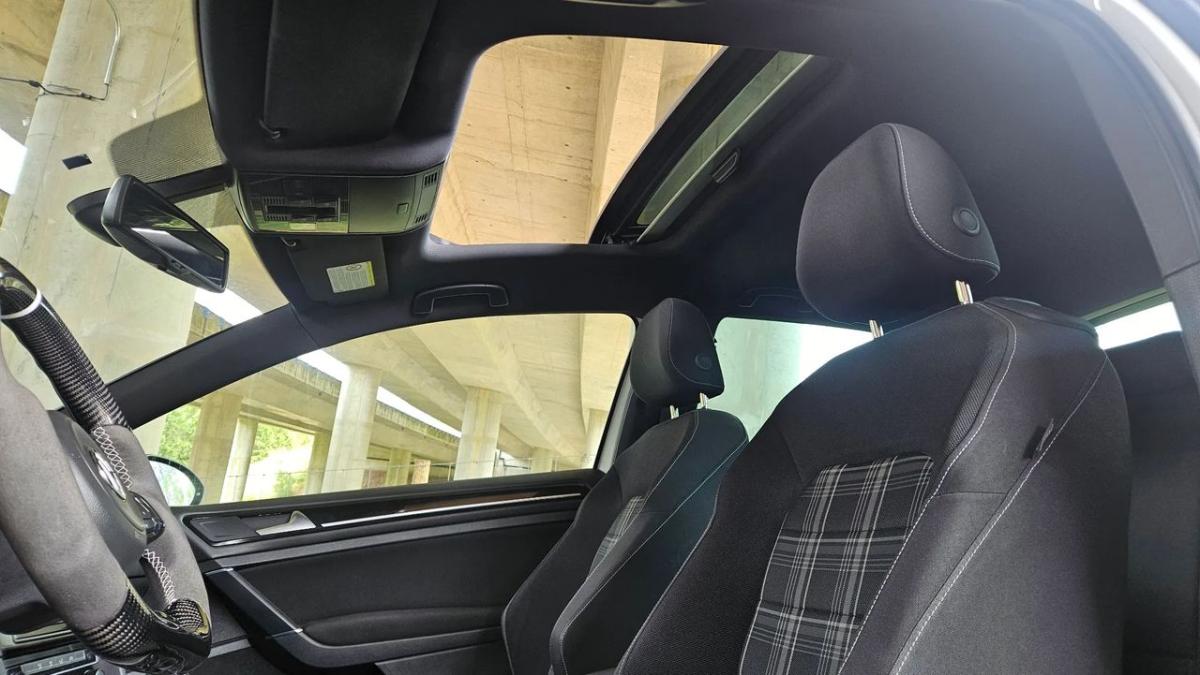 volkswagen-golf-2013-diesel-1968cc