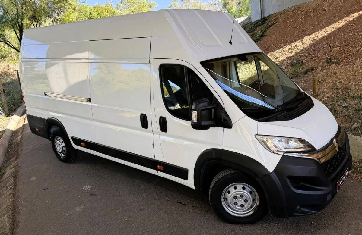 citroen-jumper-2020-diesel-2199cc