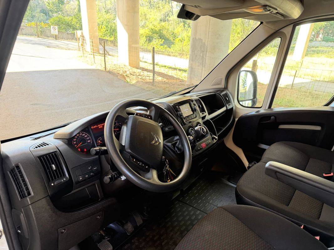 citroen-jumper-2020-diesel-2199cc