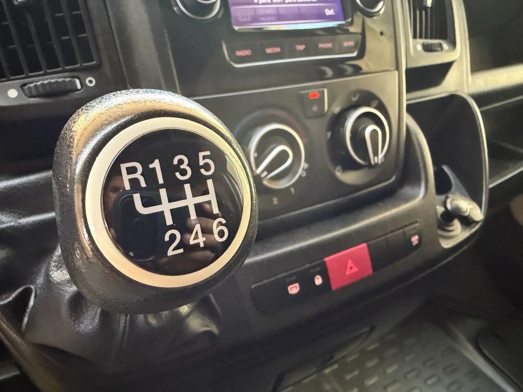 citroen-jumper-2020-diesel-2199cc