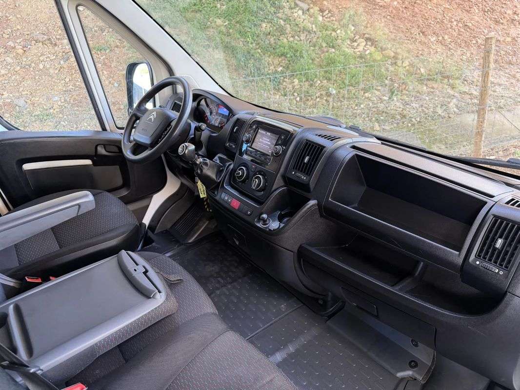 citroen-jumper-2020-diesel-2199cc