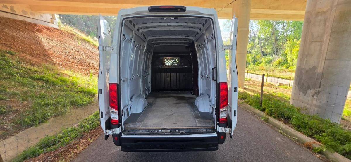 iveco-daily-2018-diesel-2286cc