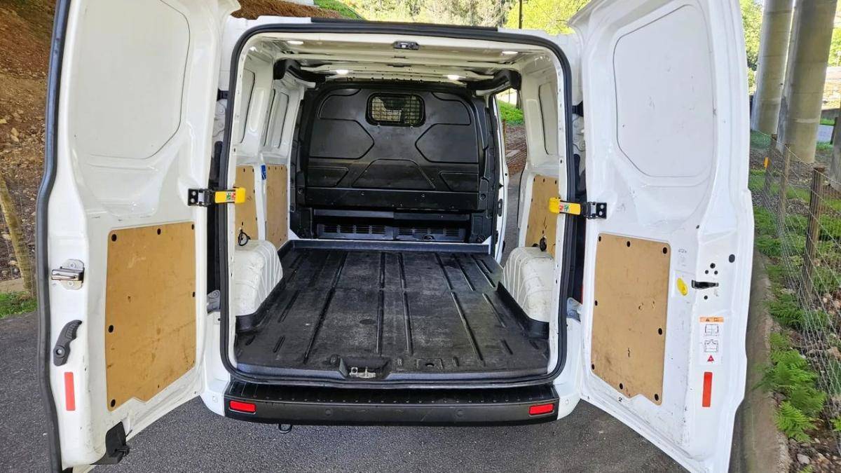 ford-transit-2020-diesel-1995cc