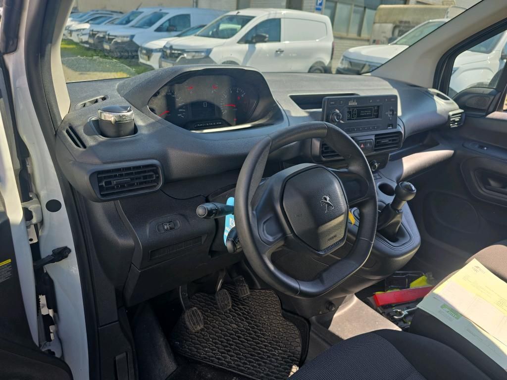 peugeot-partner-2019-diesel-1560cc