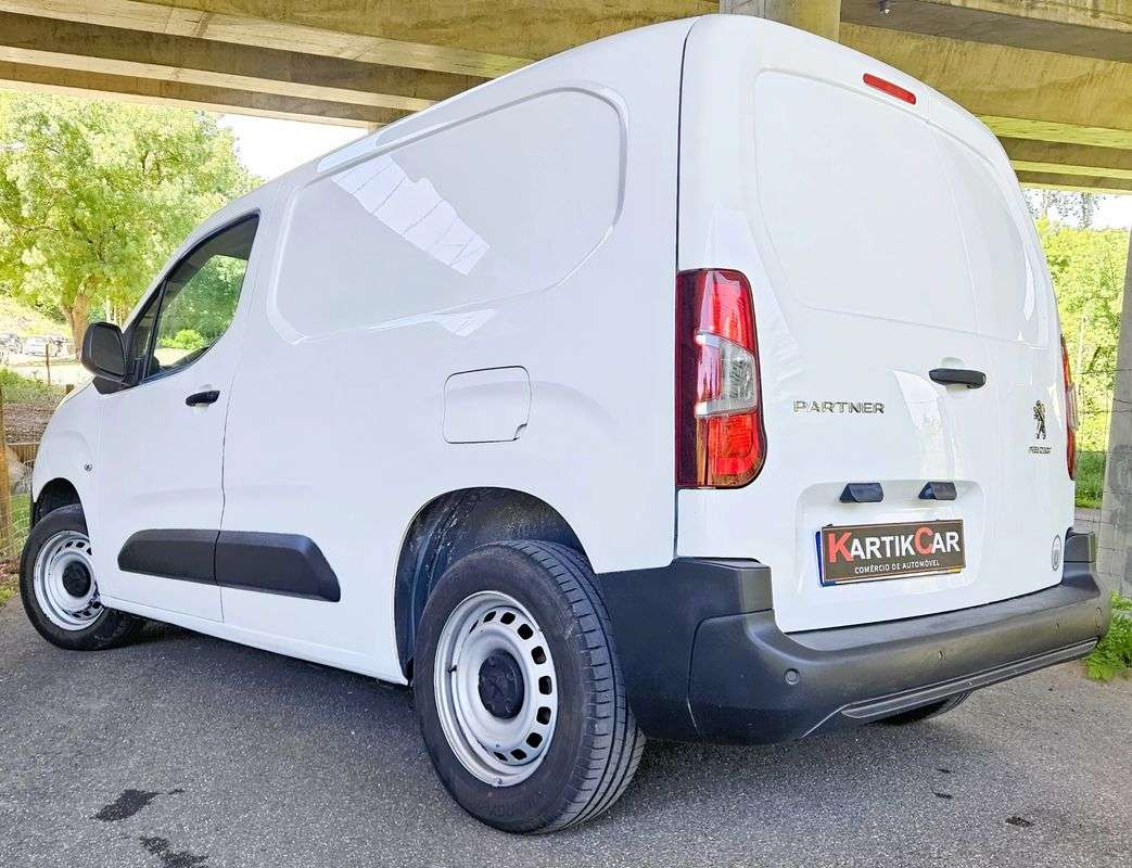 peugeot-partner-2019-diesel-1560cc