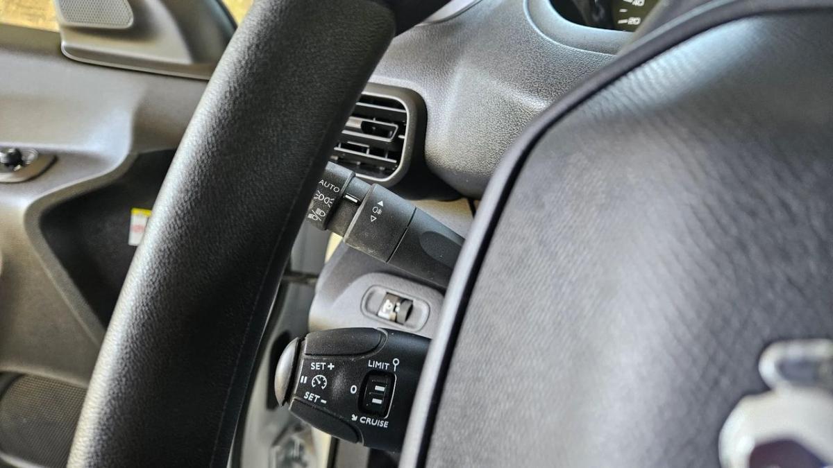peugeot-partner-2019-diesel-1560cc