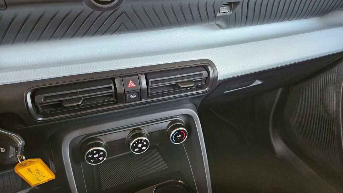 citroen-e-c3-2025-eletrico-0cc