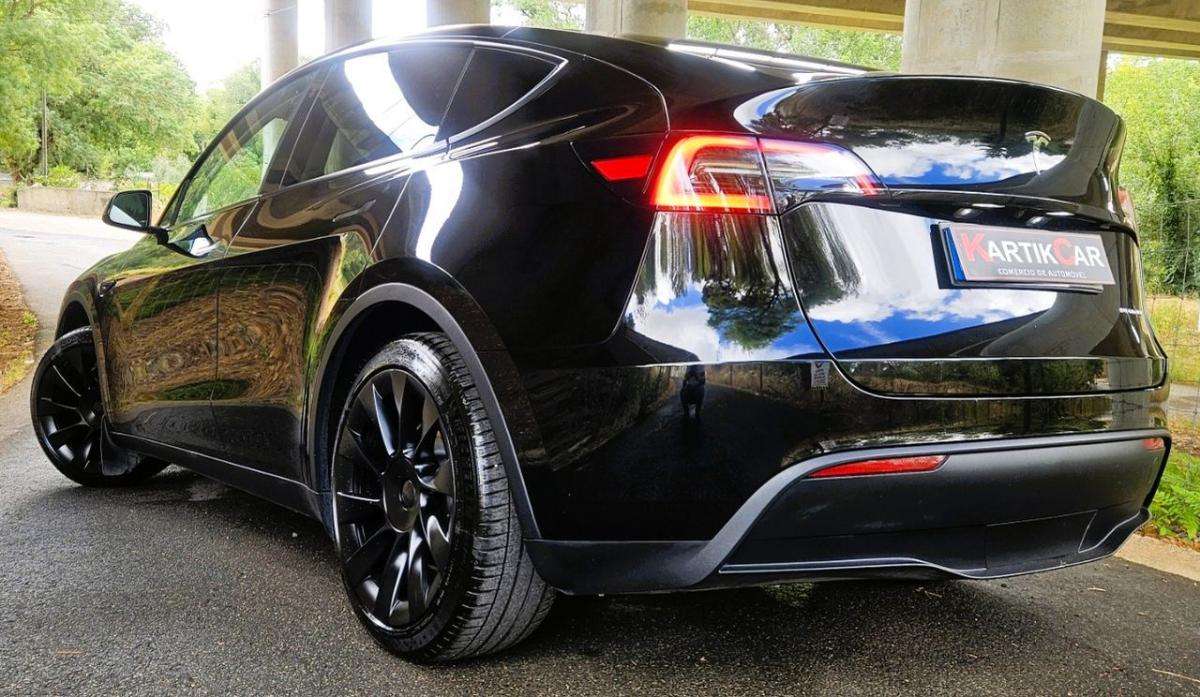 tesla-model-y-2023-eletrico-0cc
