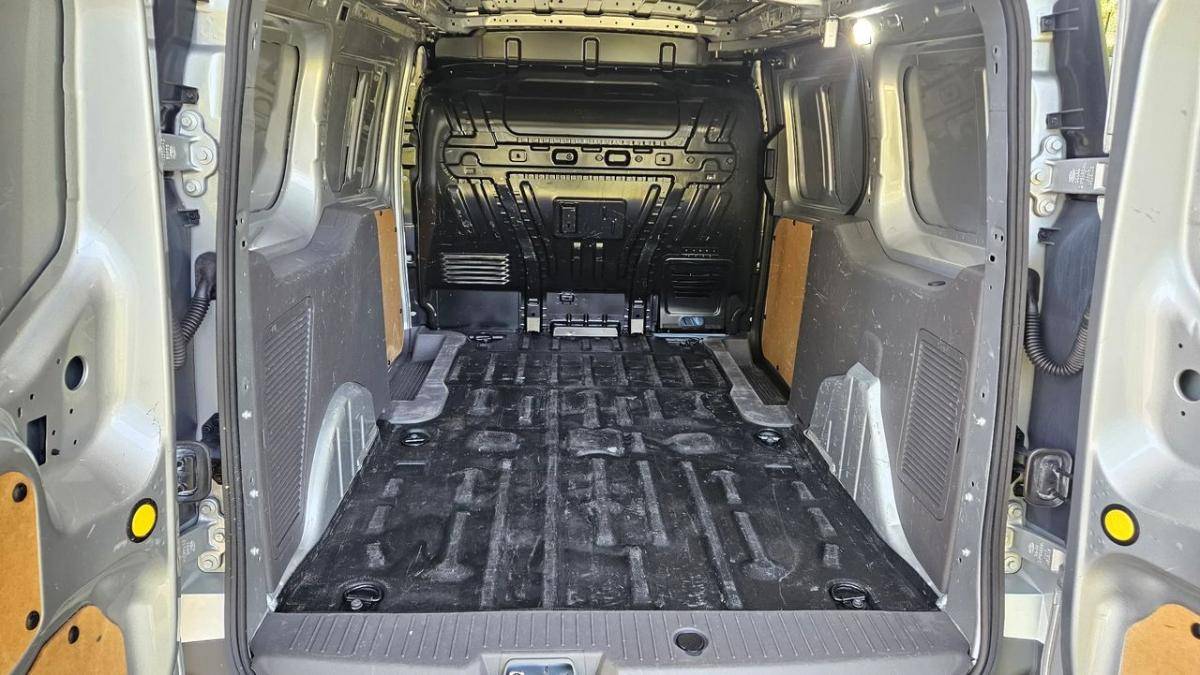 ford-transit-2021-diesel-1499cc