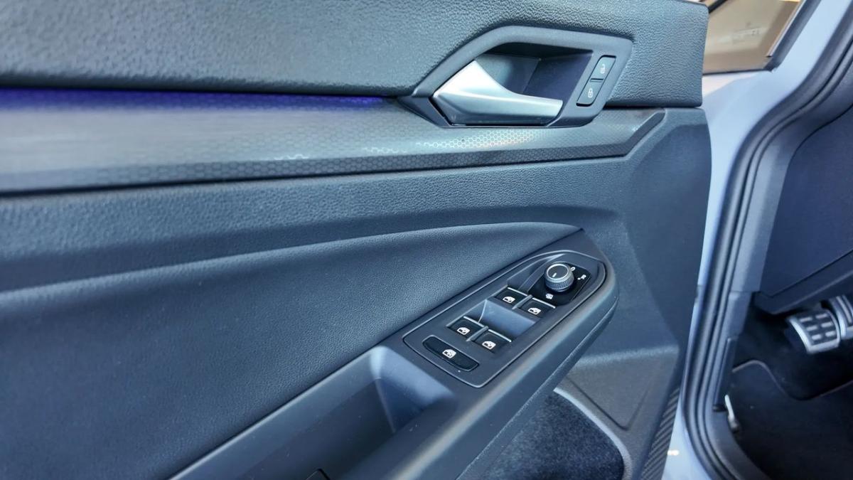 volkswagen-golf-2023-gasolina-1984cc