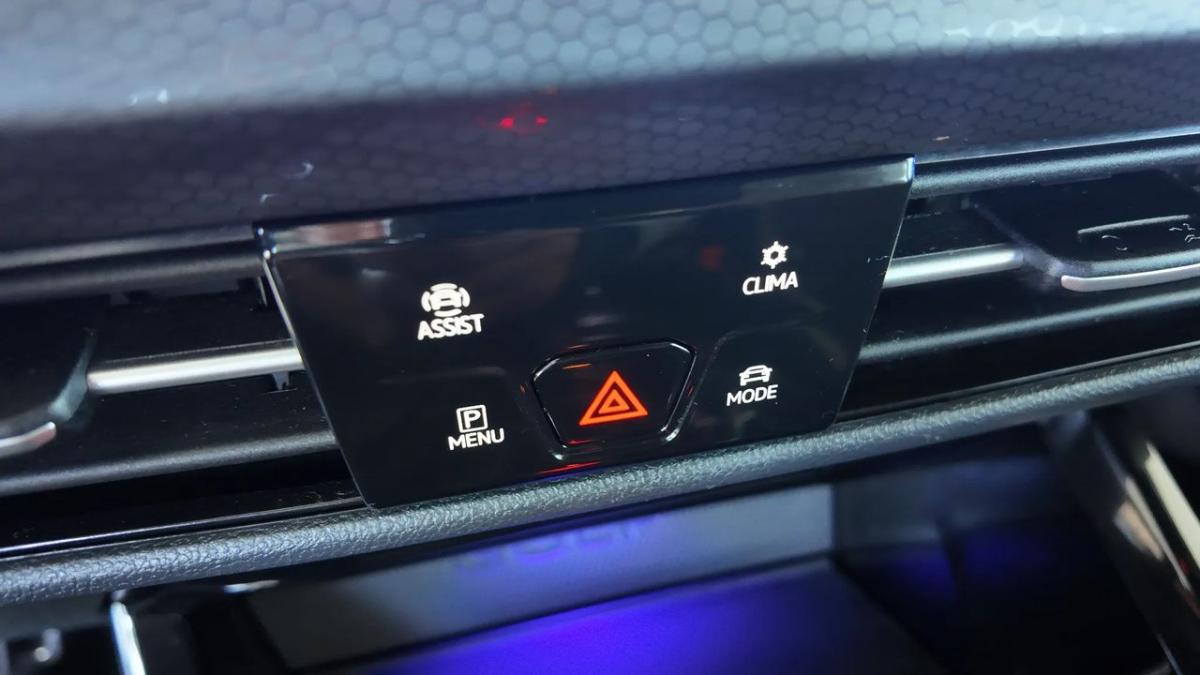 volkswagen-golf-2023-gasolina-1984cc