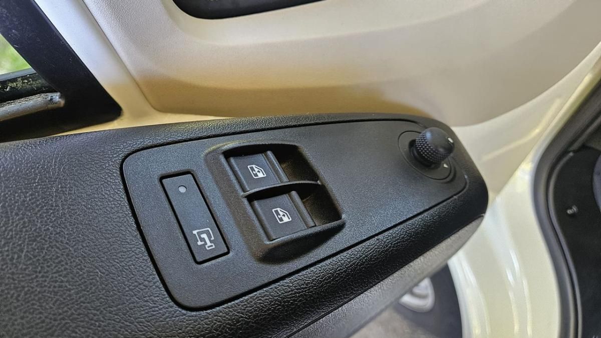peugeot-boxer-2021-diesel-2179cc