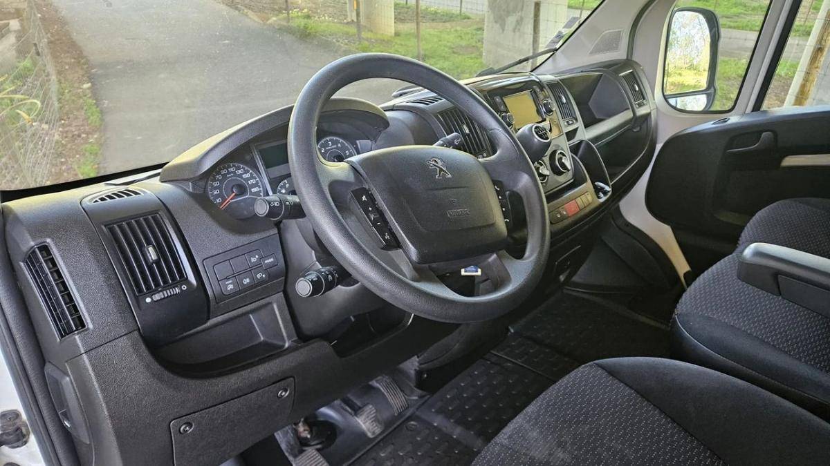 peugeot-boxer-2021-diesel-2179cc