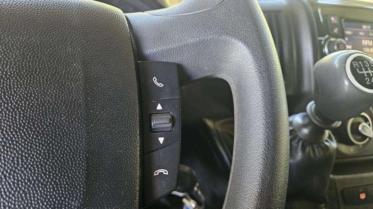 peugeot-boxer-2021-diesel-2179cc