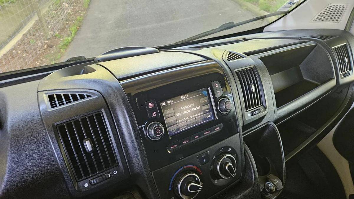 peugeot-boxer-2021-diesel-2179cc