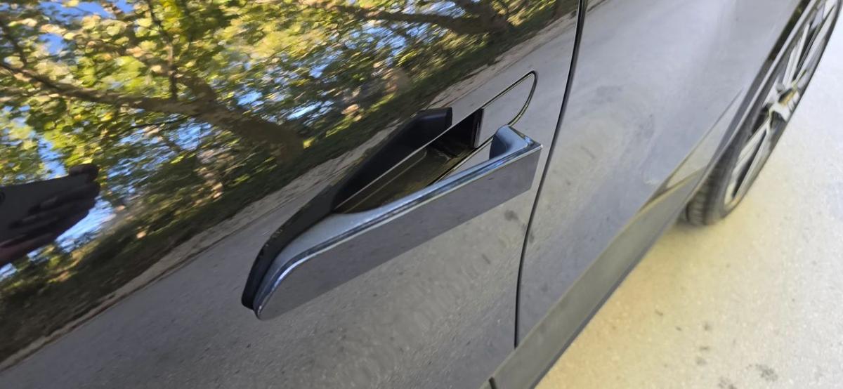 renault-megane-e-tech-2022-eletrico-0cc