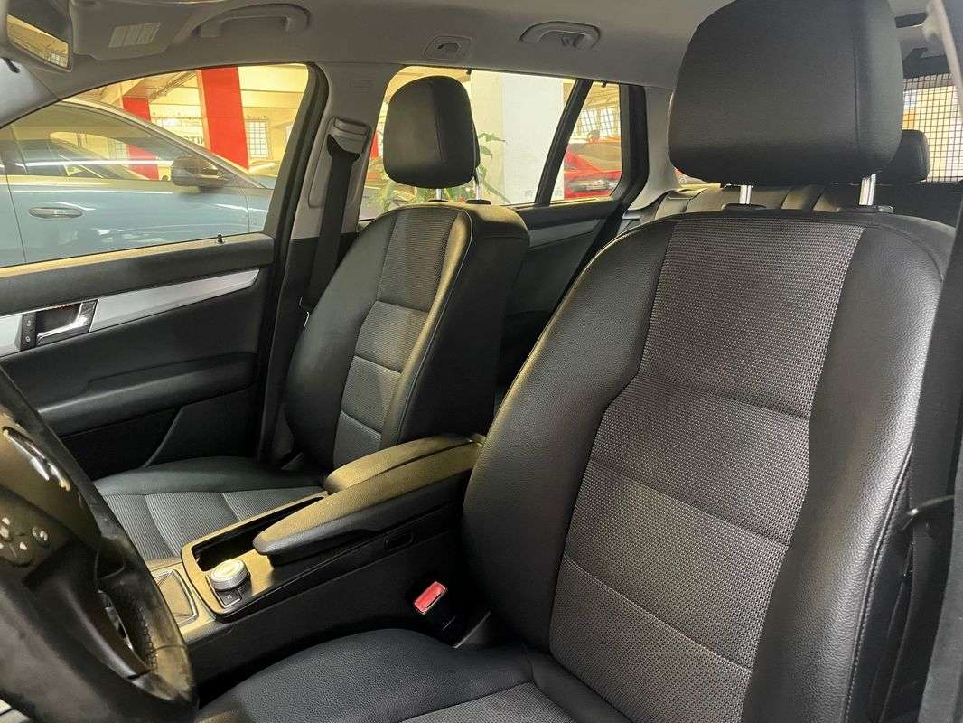mercedes-benz-classe-c-2010-diesel-2143cc
