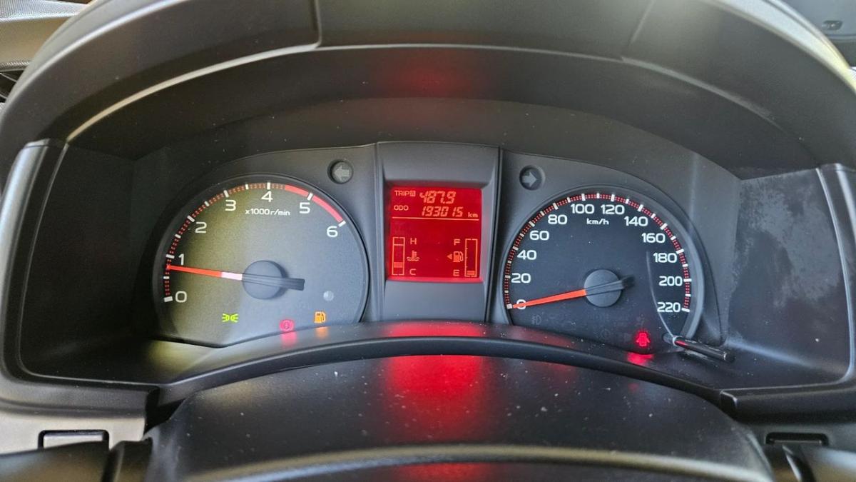 isuzu-d-max-2015-diesel-2499cc