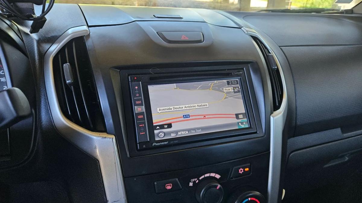 isuzu-d-max-2015-diesel-2499cc