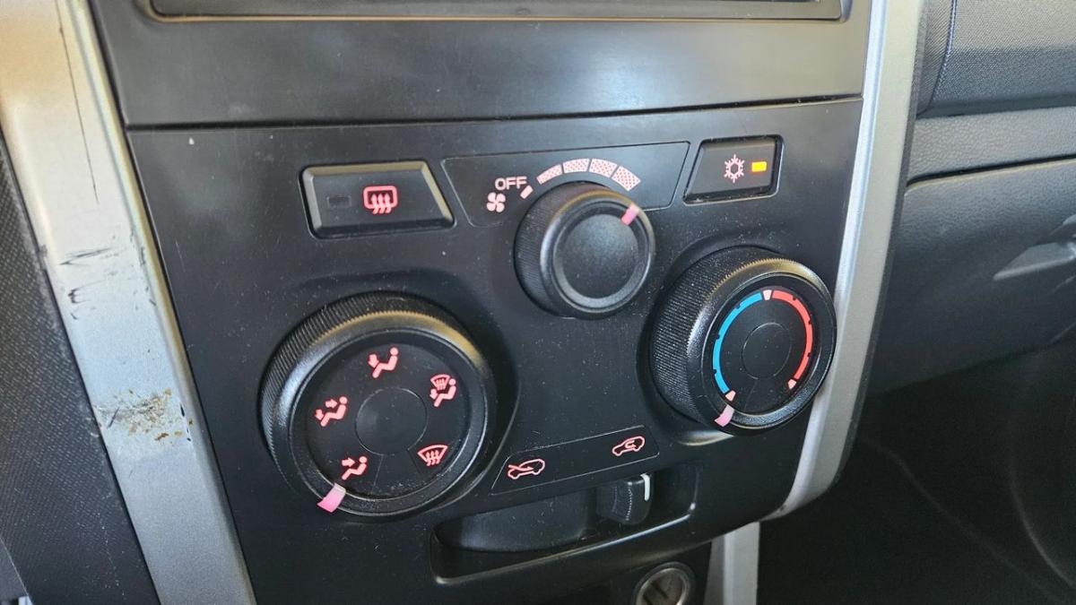 isuzu-d-max-2015-diesel-2499cc