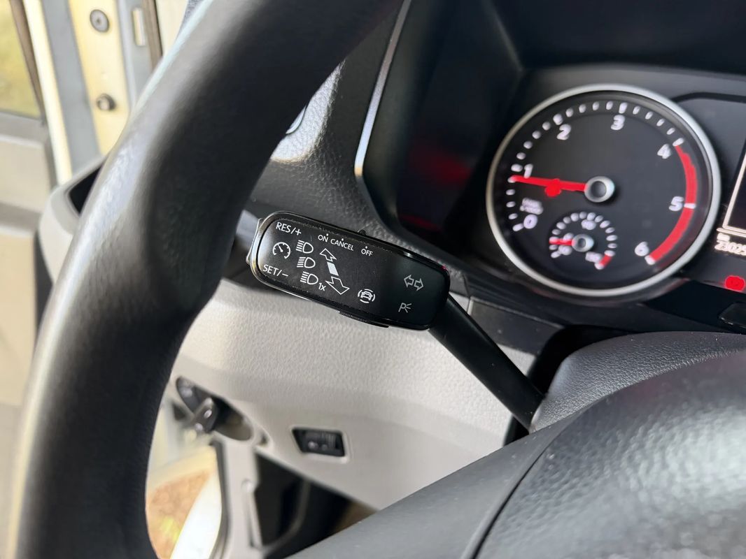 volkswagen-crafter-2020-diesel-2000cc