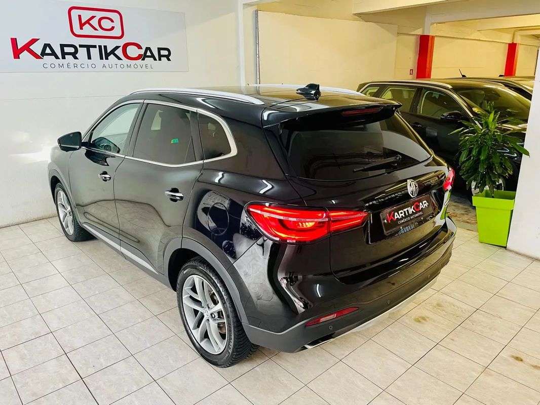 mg-hs-2022-hibrido-a-gasolina-1490cc