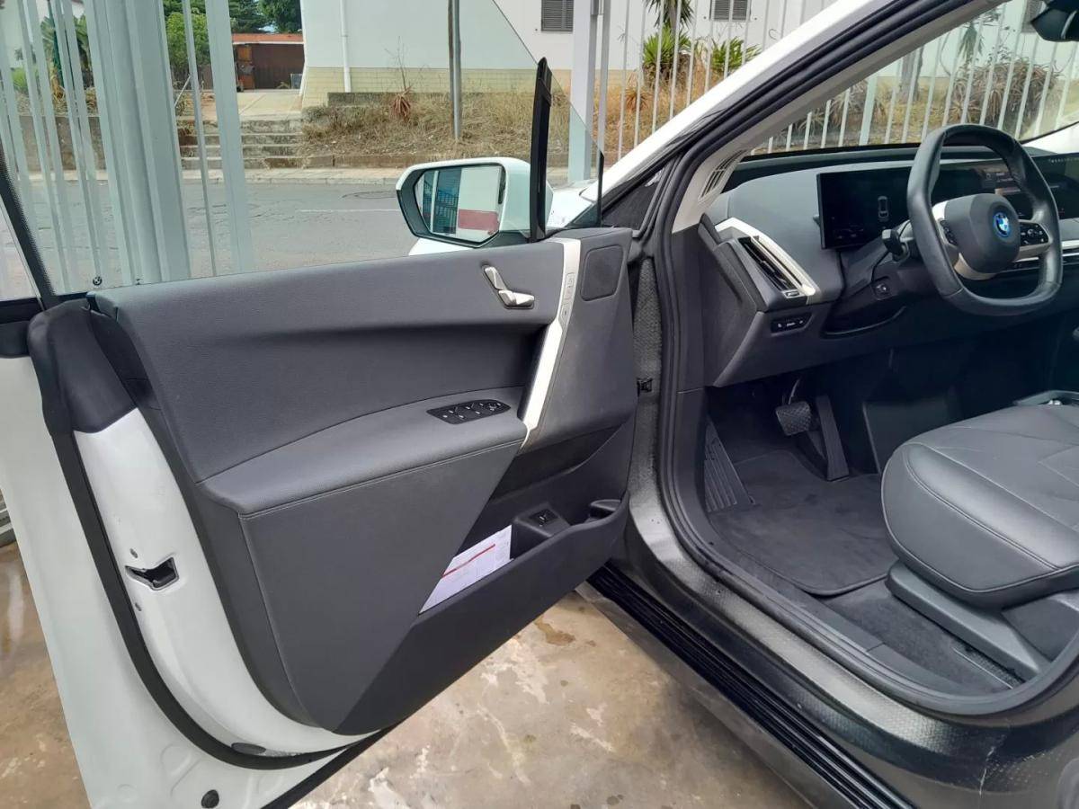 bmw-ix-2023-eletrico-200cc