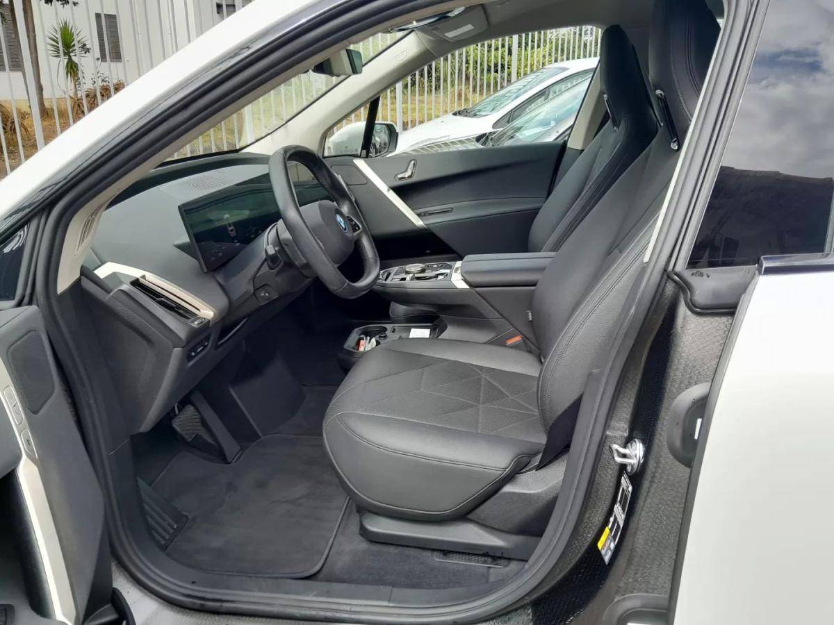 bmw-ix-2023-eletrico-200cc