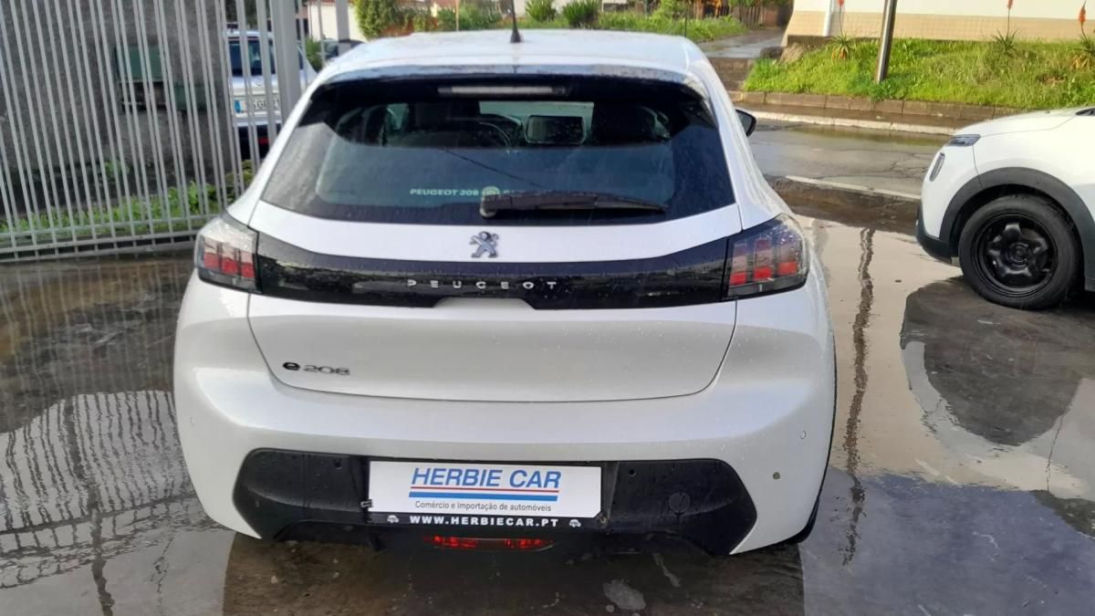 peugeot-208-2020-eletrico-200cc
