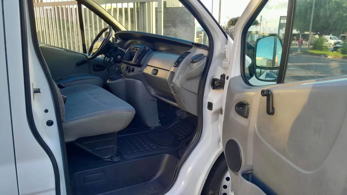 renault-trafic-2006-diesel-1995cc