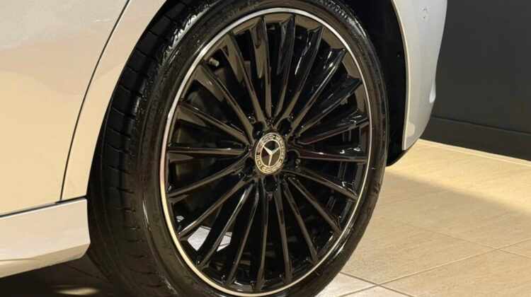 mercedes-benz-classe-a-a-250-e-2023-gasolina-1332cc