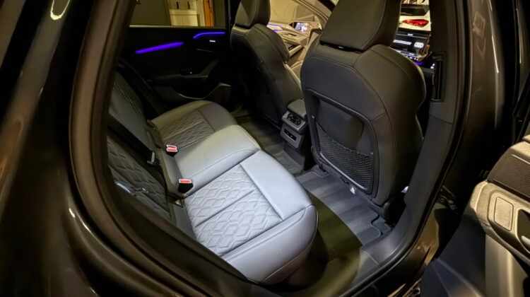 audi-a6-avant-2-0-tdi-2025-diesel-2000cc