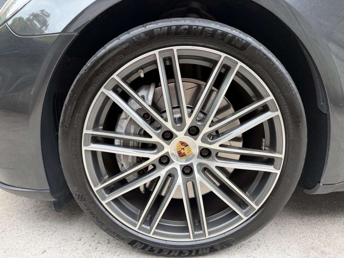 porsche-panamera-2017-hibrido-2894cc