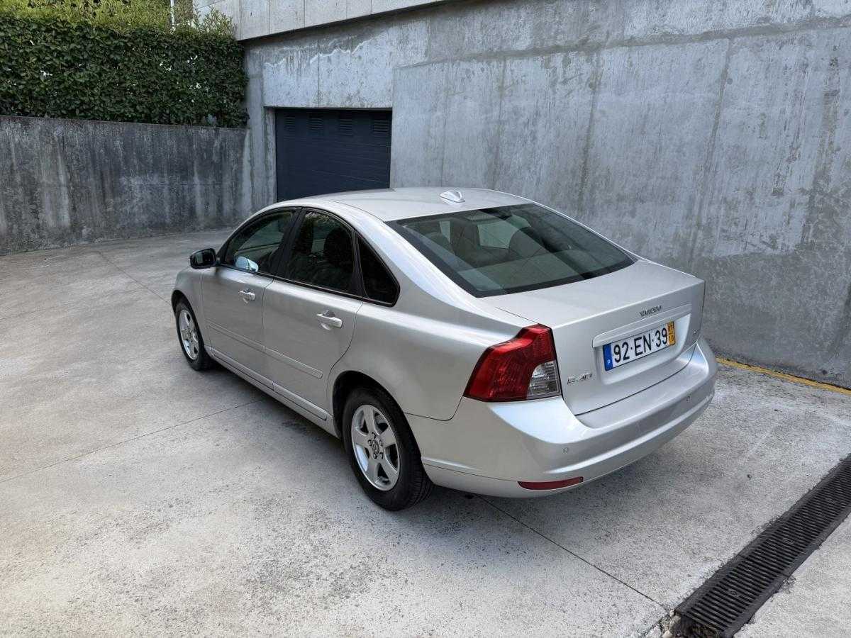volvo-s40-2007-diesel-1560cc