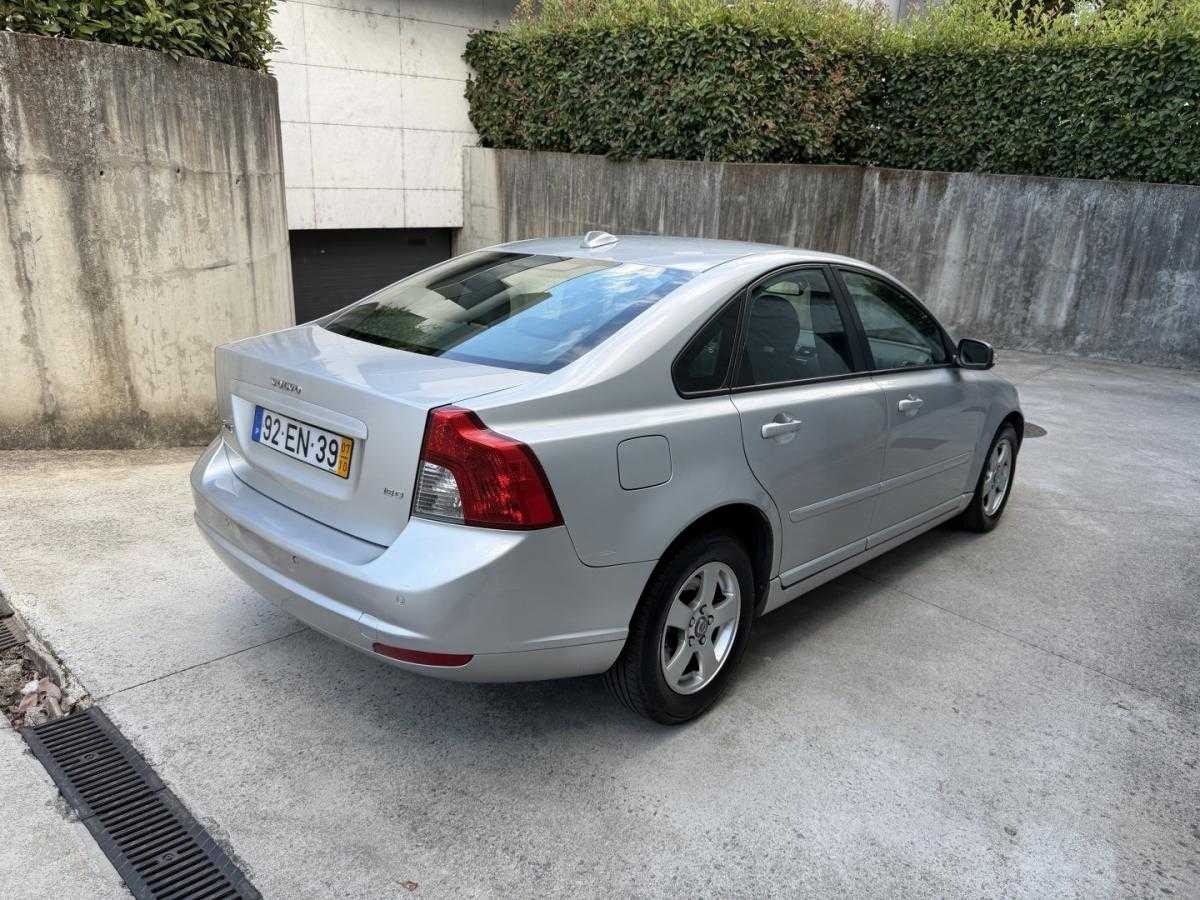volvo-s40-2007-diesel-1560cc