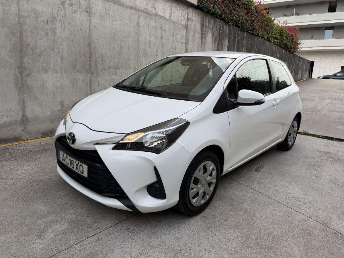 toyota-yaris-2020-gasolina-998cc