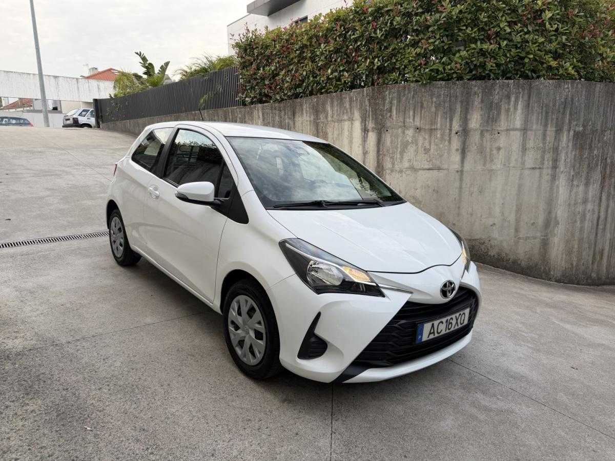 toyota-yaris-2020-gasolina-998cc