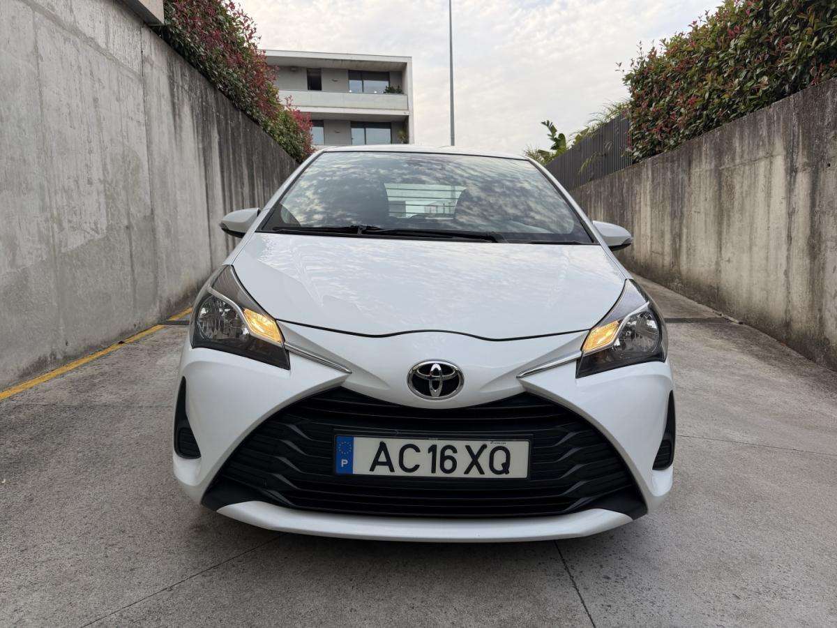 toyota-yaris-2020-gasolina-998cc