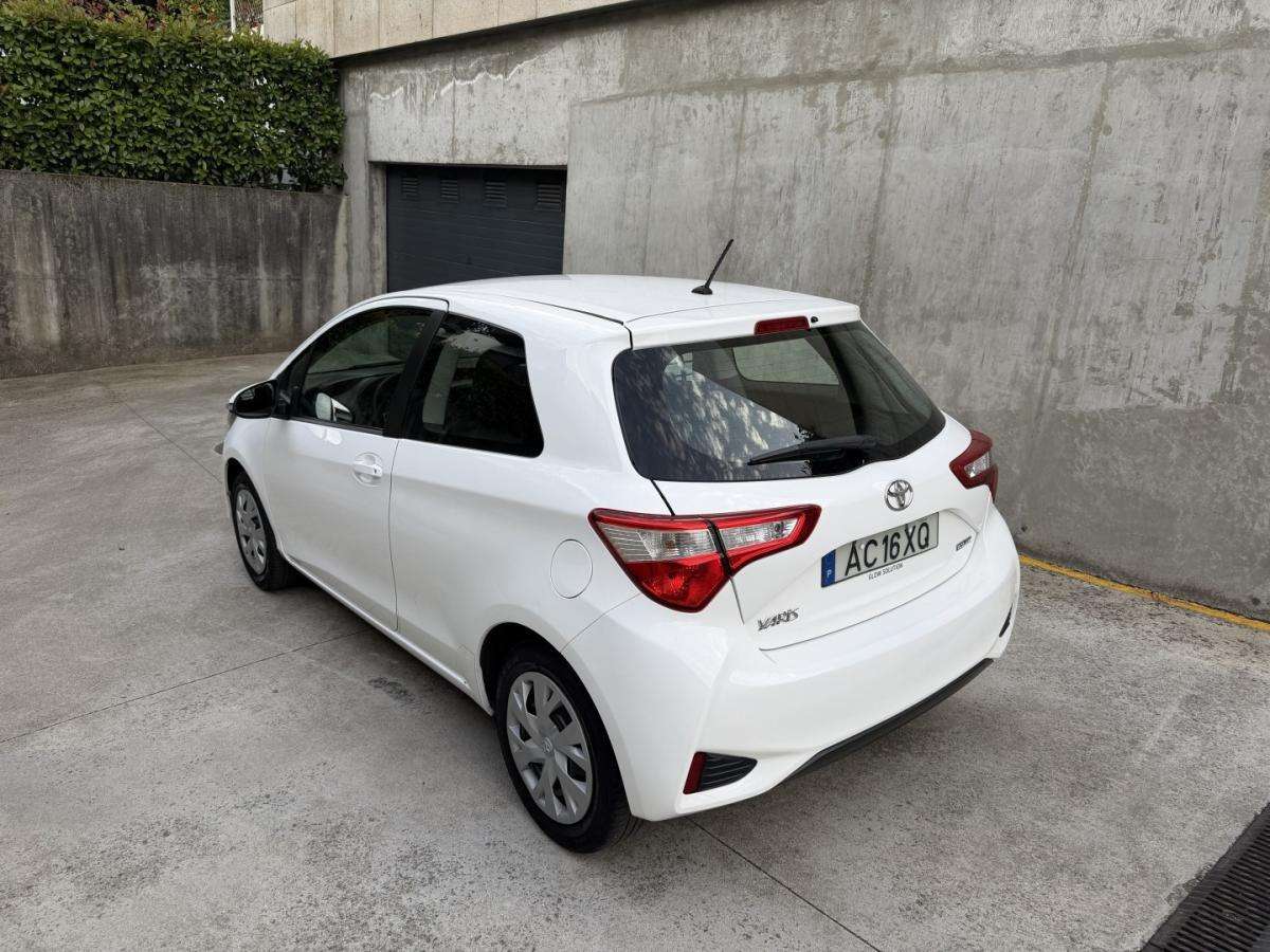 toyota-yaris-2020-gasolina-998cc