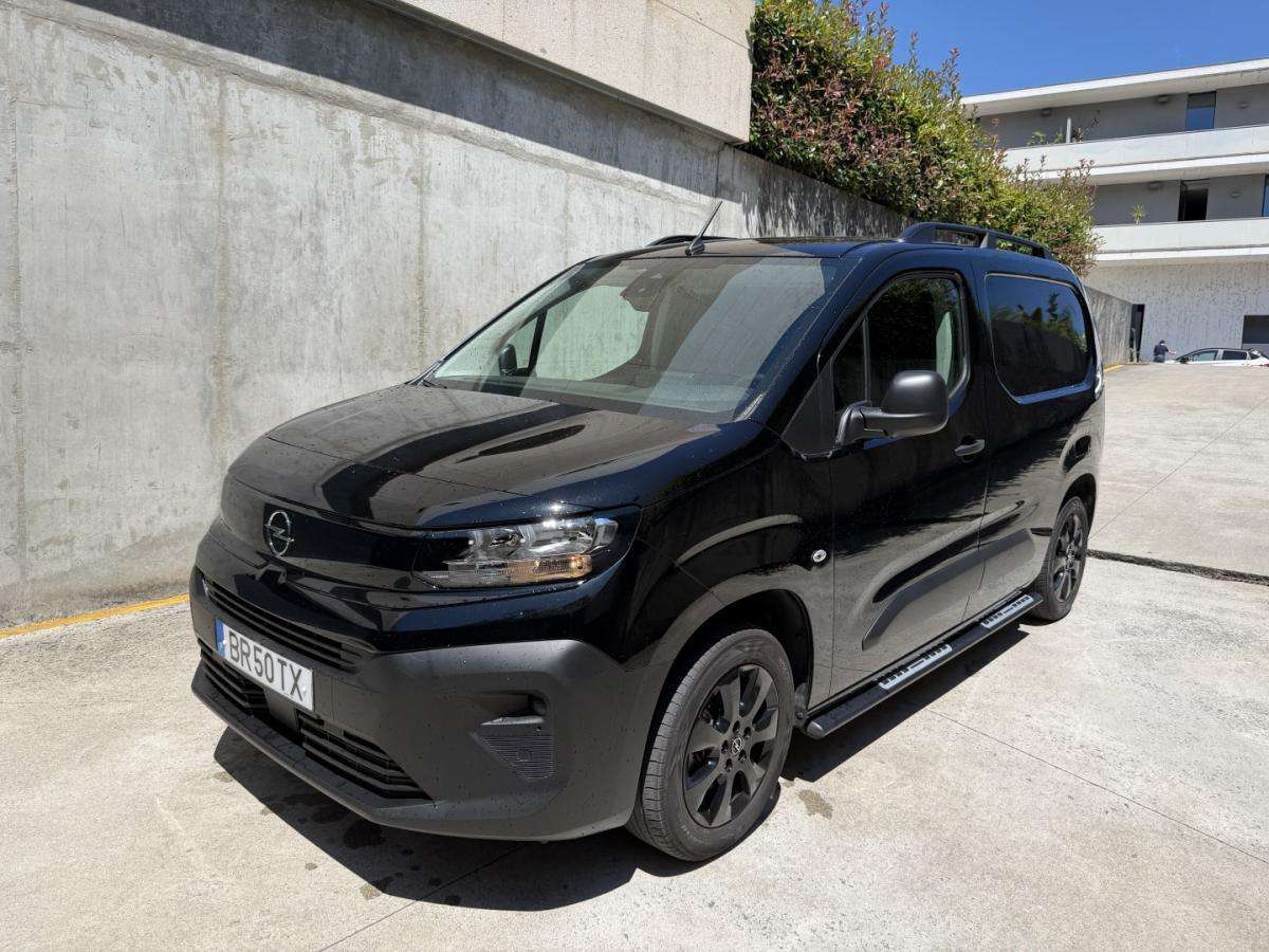 opel-combo-2025-diesel-1499cc