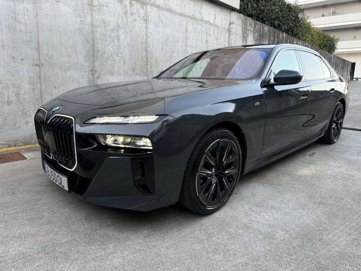 bmw-serie-7-2024-eletrico-0cc