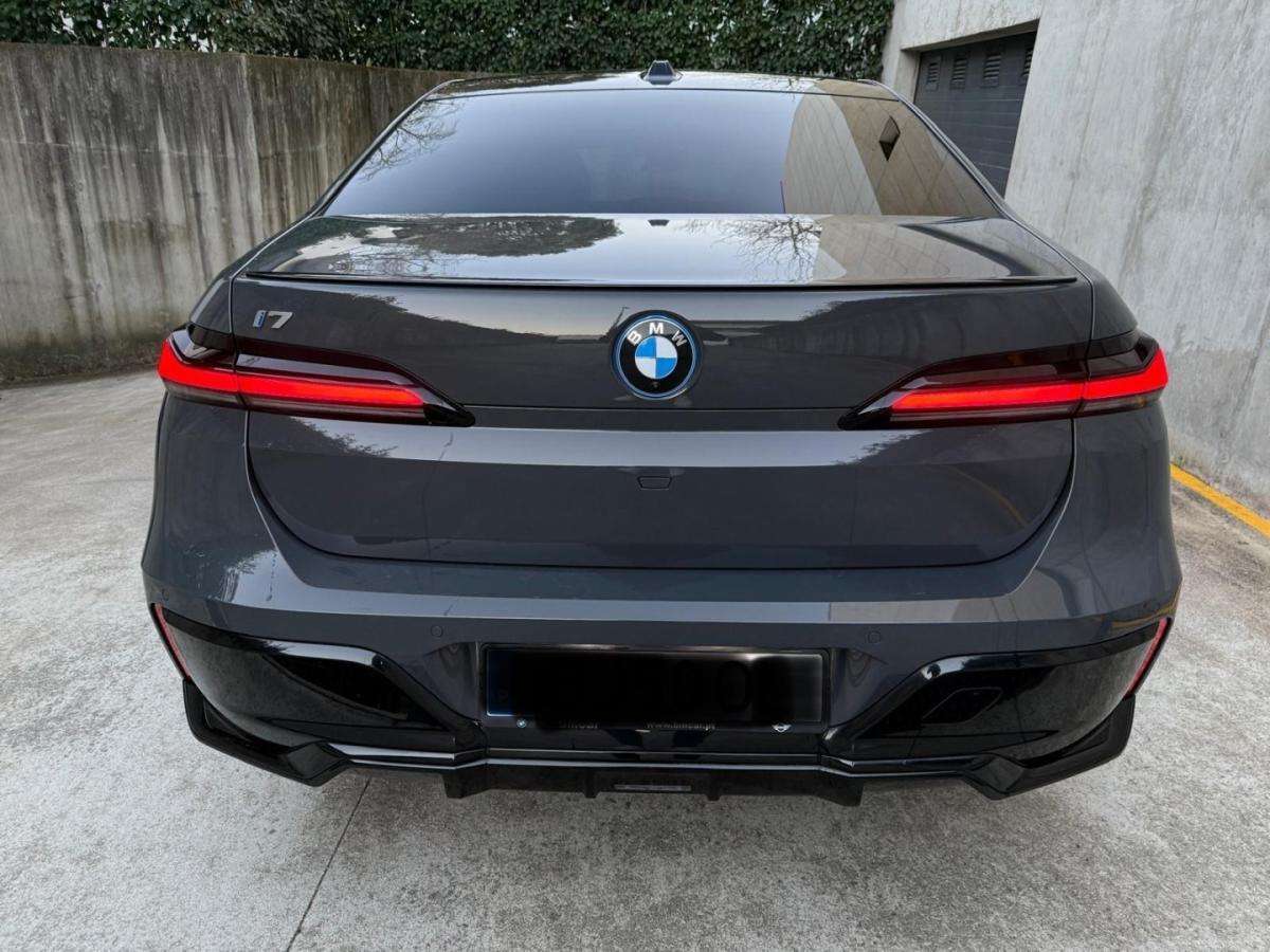 bmw-serie-7-2024-eletrico-0cc