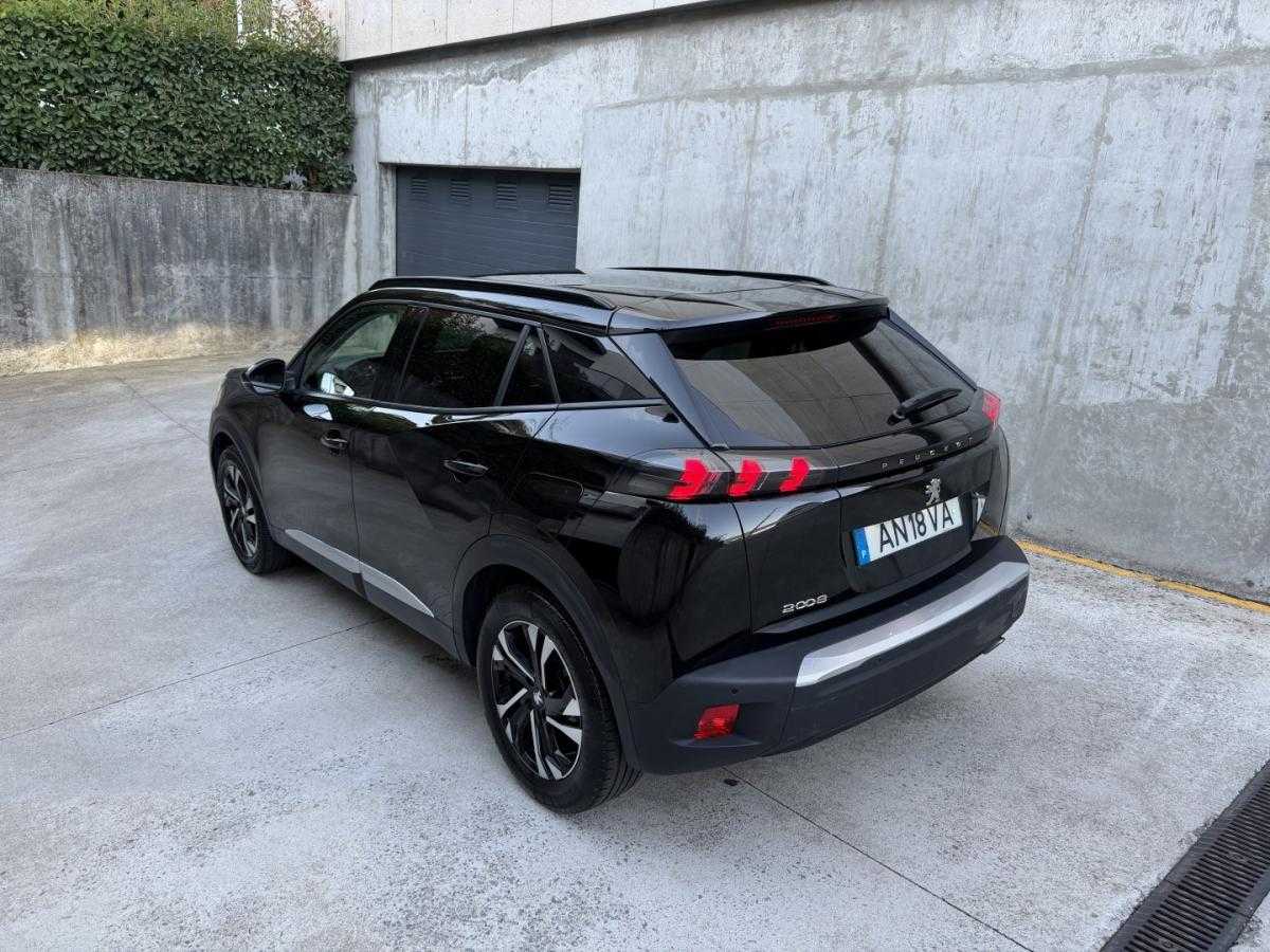 peugeot-2008-2022-diesel-1499cc