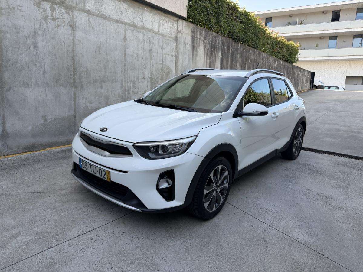 kia-stonic-2017-gasolina-998cc