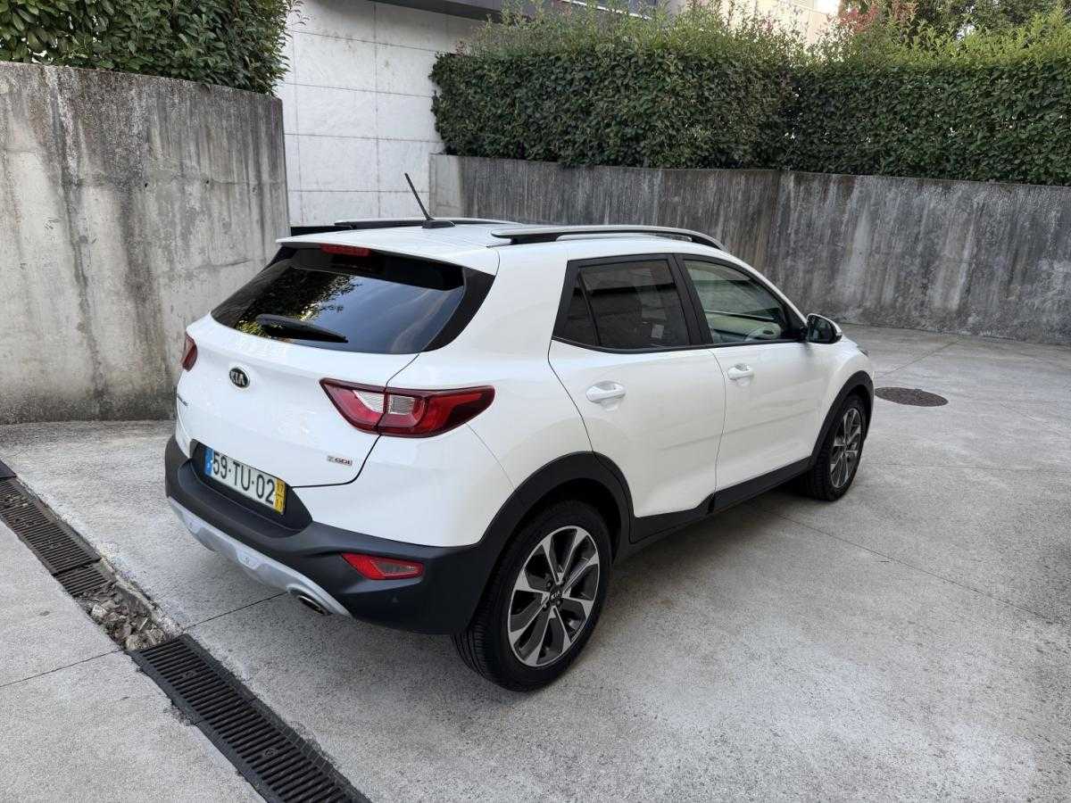 kia-stonic-2017-gasolina-998cc