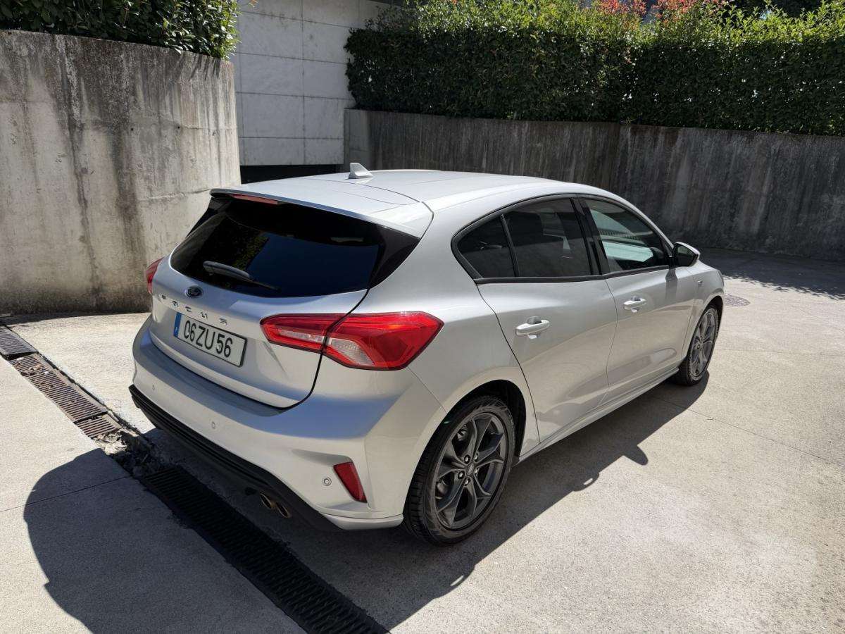 ford-focus-2020-gasolina-998cc