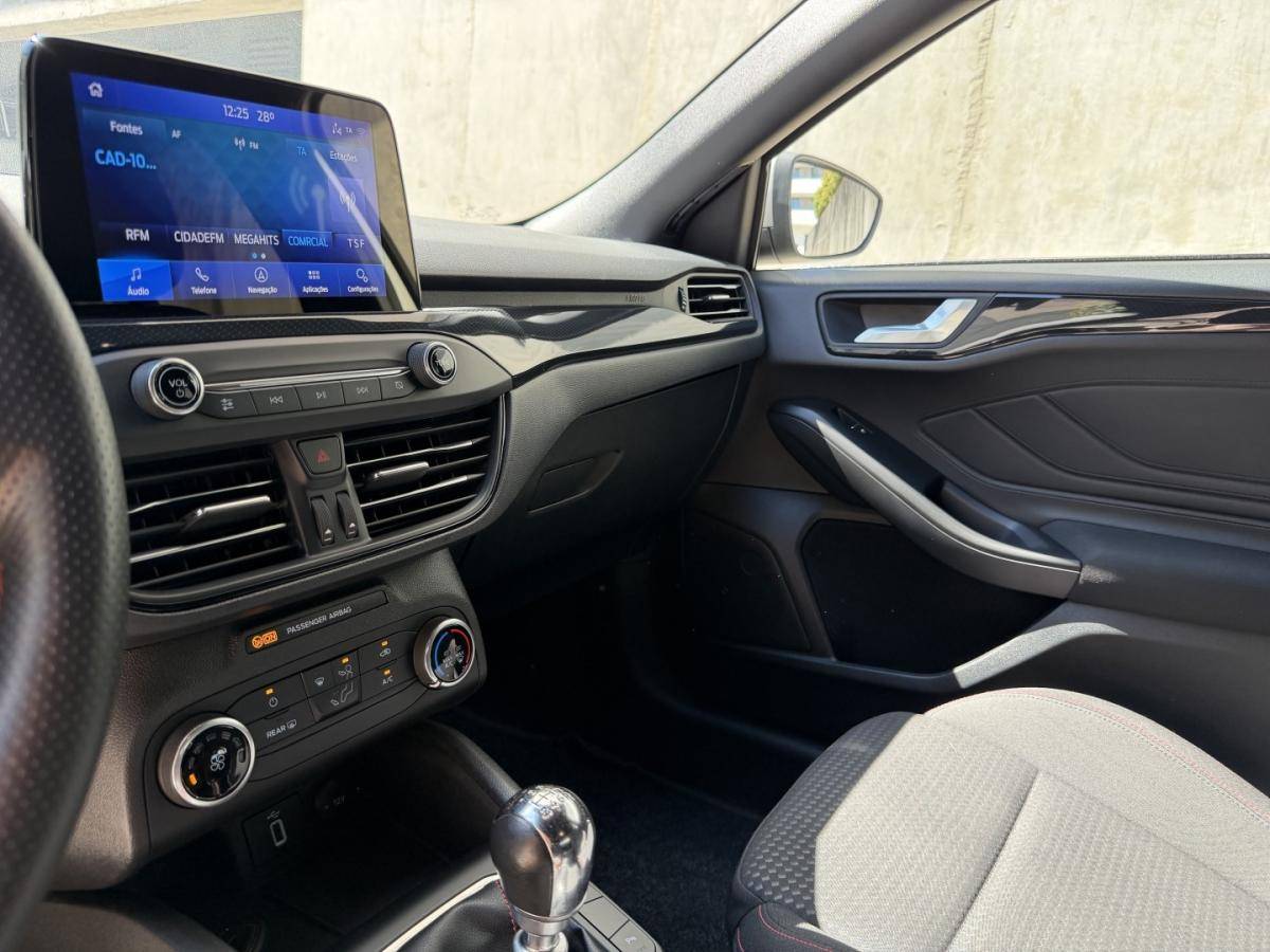 ford-focus-2020-gasolina-998cc