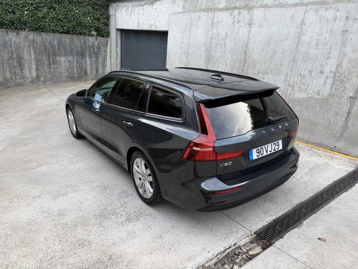 volvo-v60-2018-diesel-1969cc